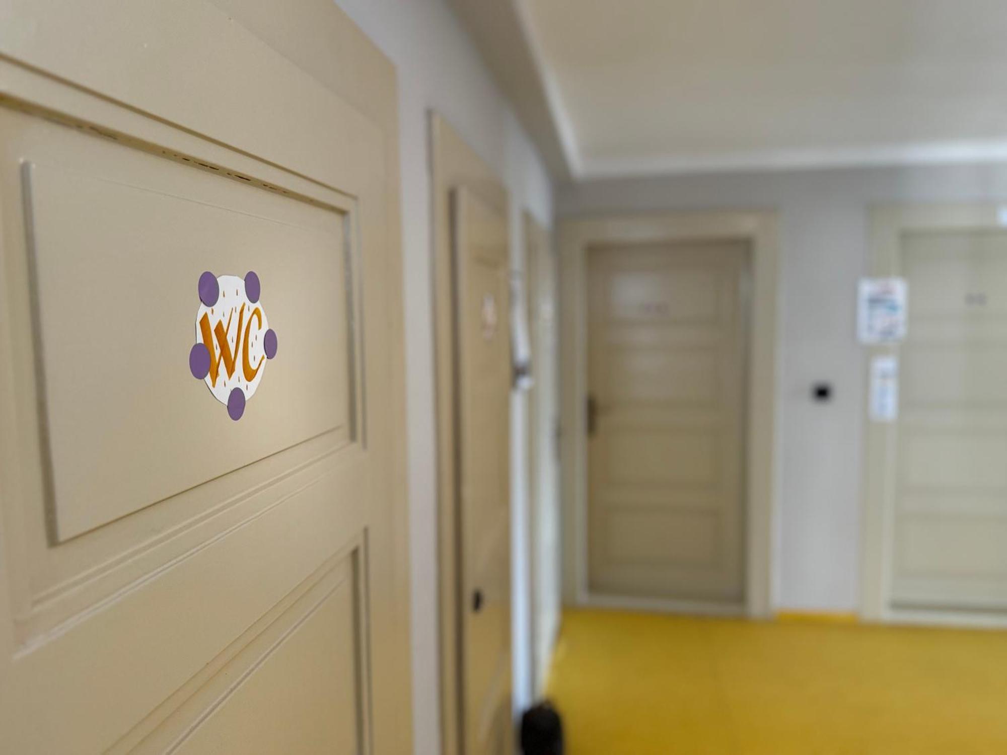 Knk Vibrant Central Spacious Hideaway Apartment Hradec Kralove Exterior photo